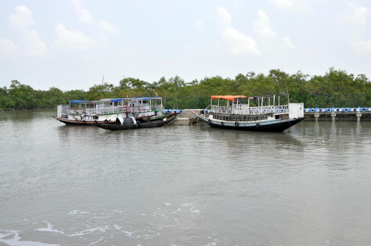 Royal Sundarban Wild Resort Jharkhali Exterior photo